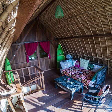 Kuda Laut Bungalows & Diving เปมูเตรัน ภายนอก รูปภาพ