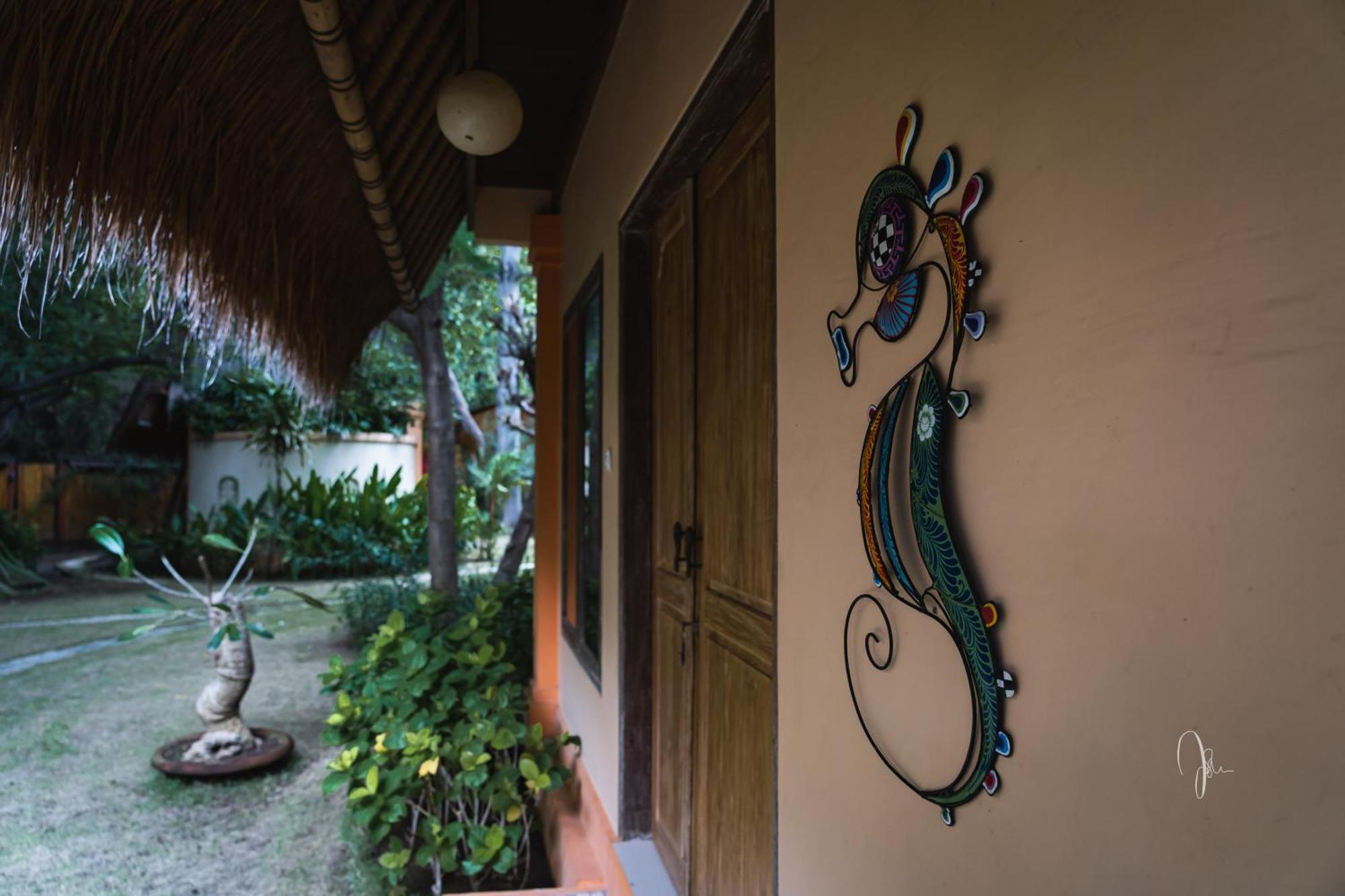 Kuda Laut Bungalows & Diving เปมูเตรัน ภายนอก รูปภาพ